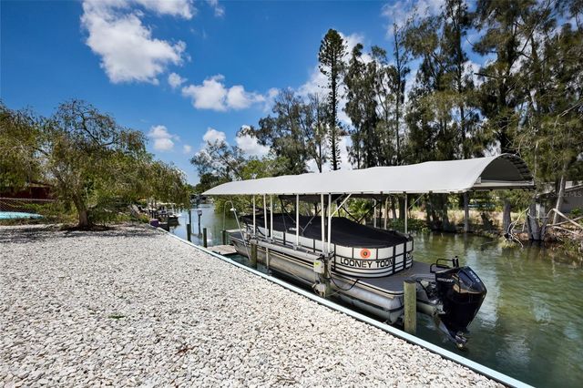 311 MAGELLAN DRIVE, Sarasota, FL 34243