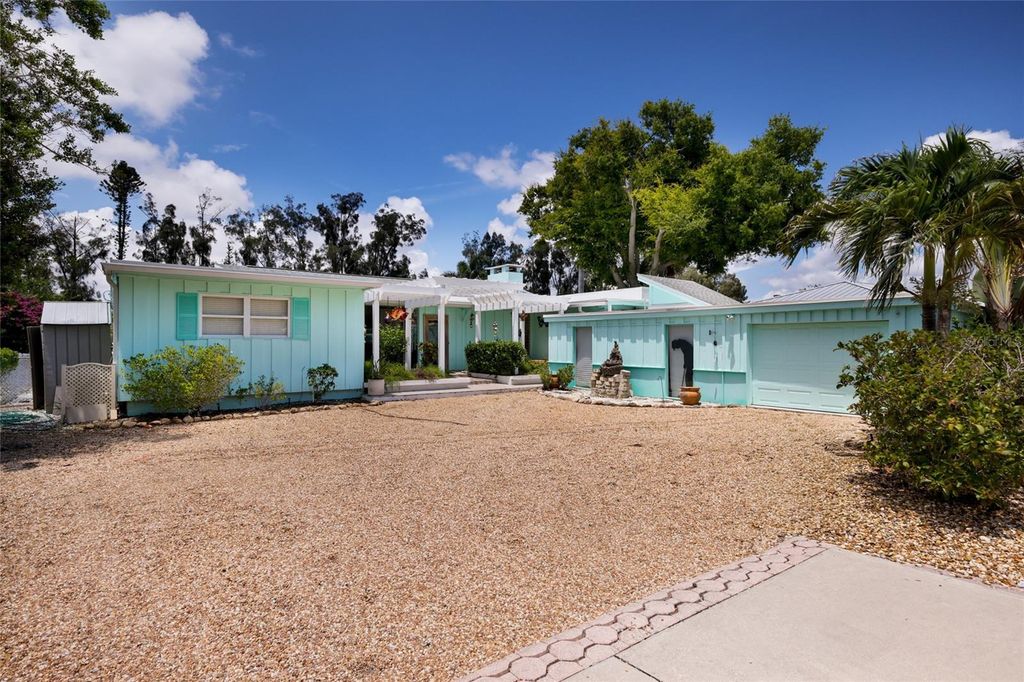311 MAGELLAN DRIVE, Sarasota, FL 34243