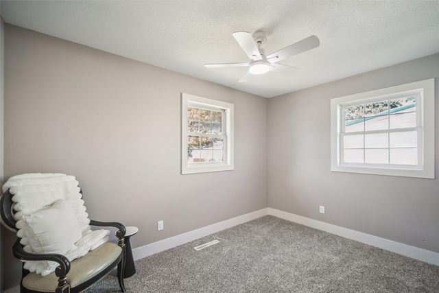 213 Davenport Avenue, Baxter, IA 50028