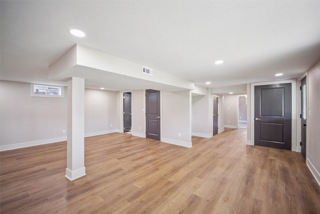 213 Davenport Avenue, Baxter, IA 50028