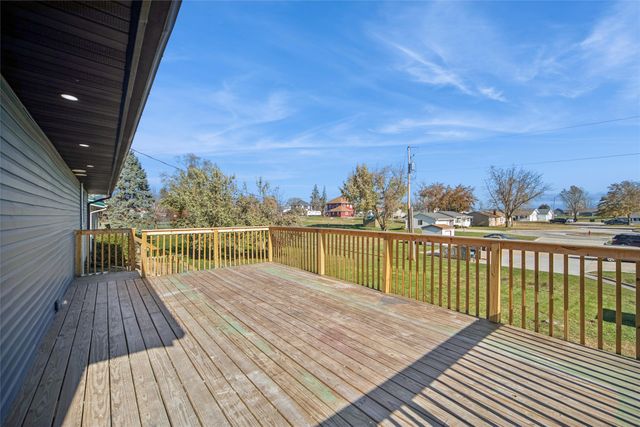 213 Davenport Avenue, Baxter, IA 50028