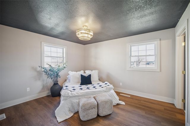 213 Davenport Avenue, Baxter, IA 50028