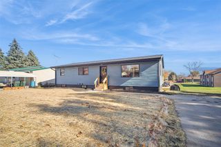 213 Davenport Avenue, Baxter, IA 50028