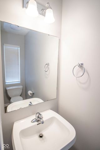 509 Elkhart Drive, Westfield, IN 46074