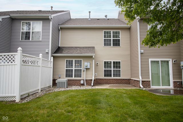 509 Elkhart Drive, Westfield, IN 46074