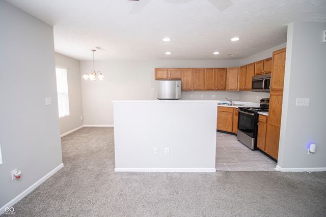 509 Elkhart Drive, Westfield, IN 46074