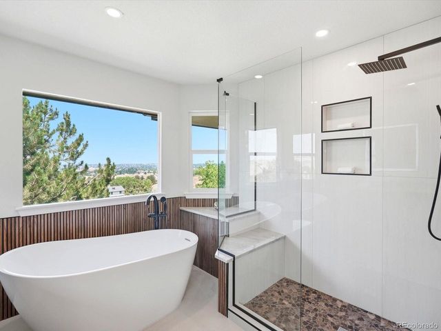 21650 E Geddes Pl, Centennial, CO 80016