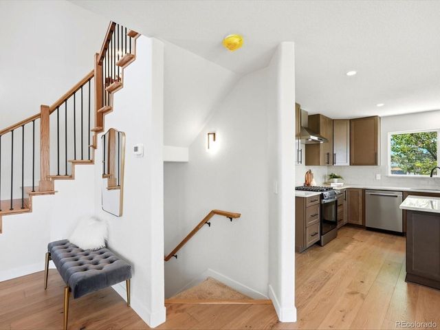 21650 E Geddes Pl, Centennial, CO 80016
