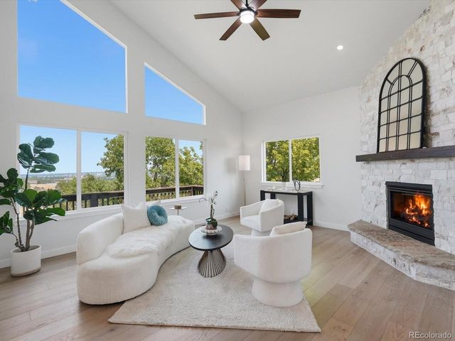 21650 E Geddes Pl, Centennial, CO 80016