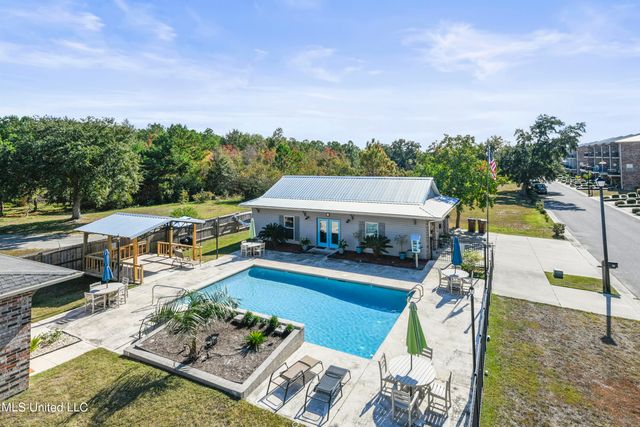 56 Oak Alley Lane, Long Beach, MS 39560