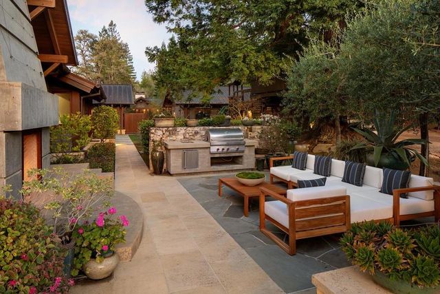 15 Hidden Valley Lane, Woodside, CA 94062