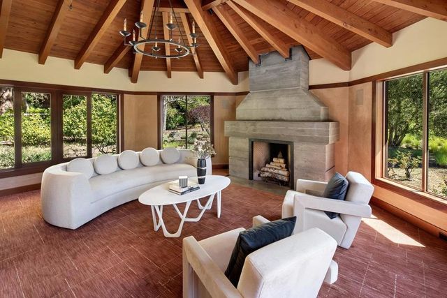 15 Hidden Valley Lane, Woodside, CA 94062