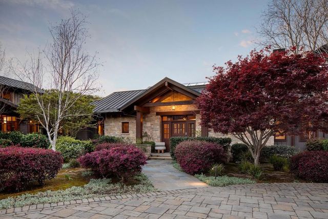 15 Hidden Valley Lane, Woodside, CA 94062