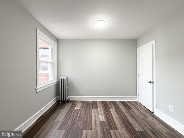 5622 N 11TH ST, Philadelphia, PA 19141