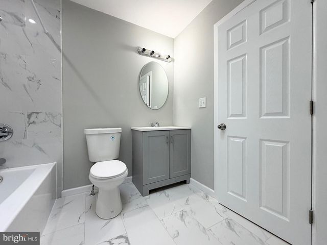 5622 N 11TH ST, Philadelphia, PA 19141