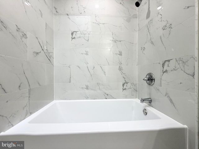 5622 N 11TH ST, Philadelphia, PA 19141