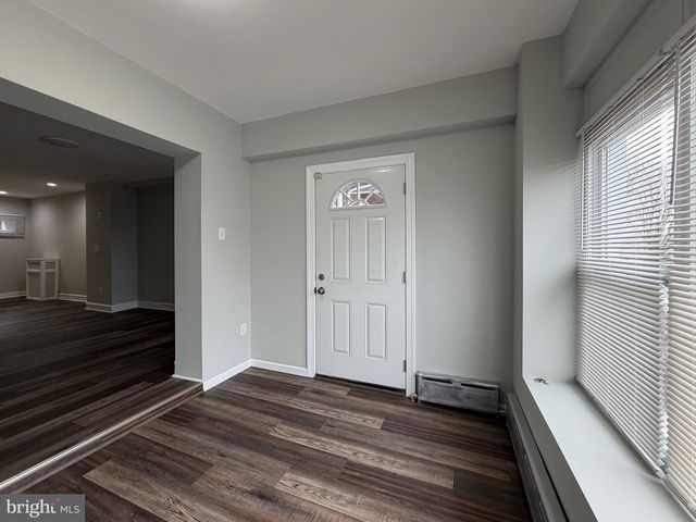 5622 N 11TH ST, Philadelphia, PA 19141