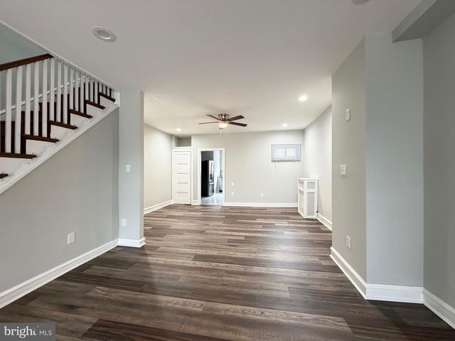 5622 N 11TH ST, Philadelphia, PA 19141