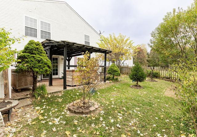 2114 Southernwood Lane, Indianapolis, IN 46231