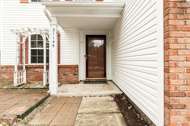 2114 Southernwood Lane, Indianapolis, IN 46231