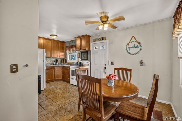 40 Bellhurst Road, Tonawanda, NY 14150