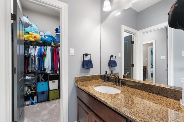 11904 Bristlewood CV, Austin, TX 78732