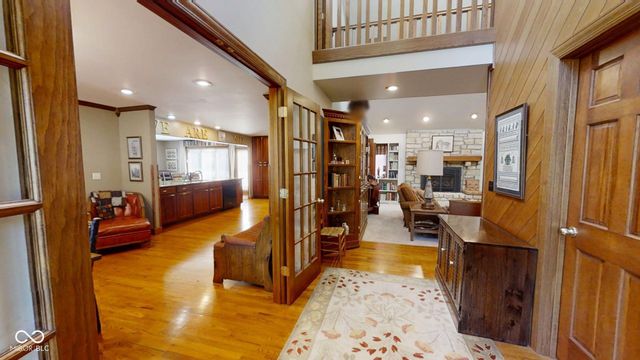 25162 Mid Road, Batesville, IN 47006