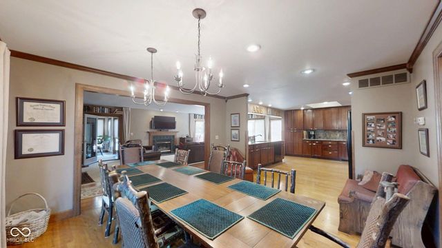 25162 Mid Road, Batesville, IN 47006