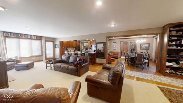 25162 Mid Road, Batesville, IN 47006