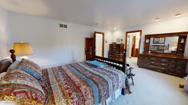 25162 Mid Road, Batesville, IN 47006