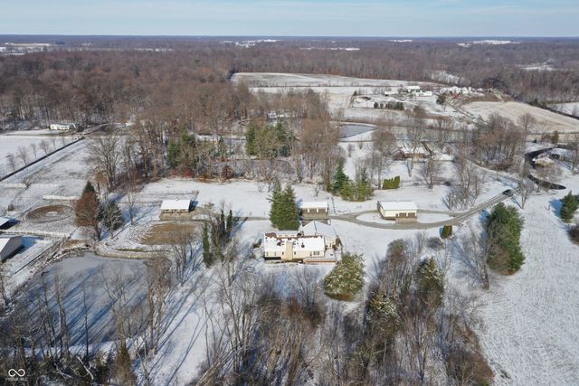 25162 Mid Road, Batesville, IN 47006