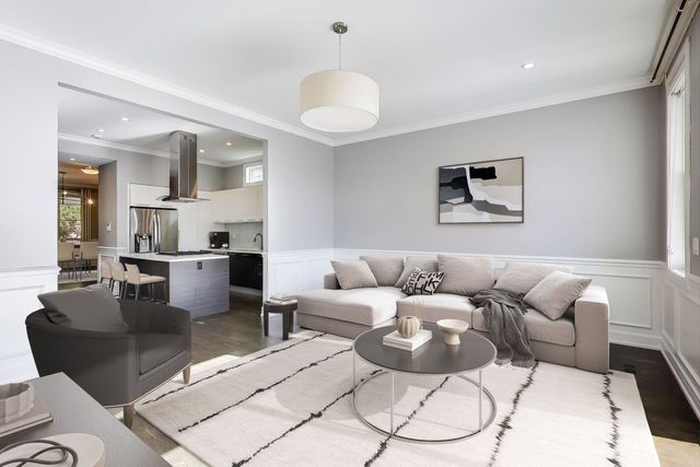 3409 W CORTLAND Street, Chicago, IL 60647