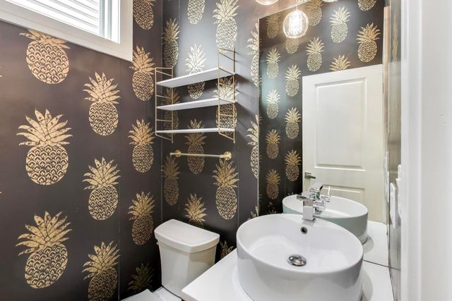 3409 W CORTLAND Street, Chicago, IL 60647