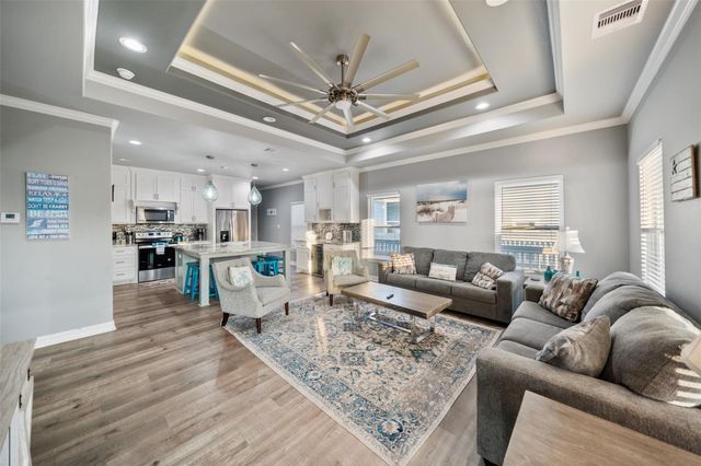 876 Palmetto Drive, Port Bolivar, TX 77650