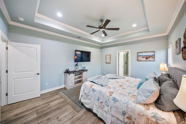 876 Palmetto Drive, Port Bolivar, TX 77650