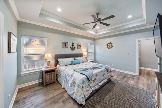876 Palmetto Drive, Port Bolivar, TX 77650
