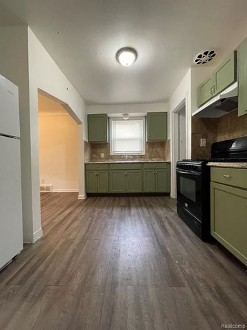 20314 Gilchrist Street, Detroit, MI 48235