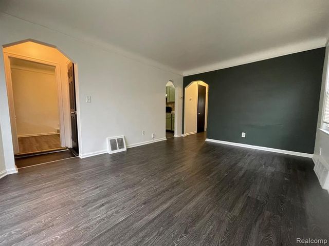 20314 Gilchrist Street, Detroit, MI 48235