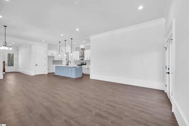 123 Moore Street, Easley, SC 29642