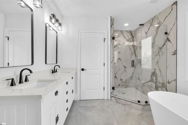 123 Moore Street, Easley, SC 29642