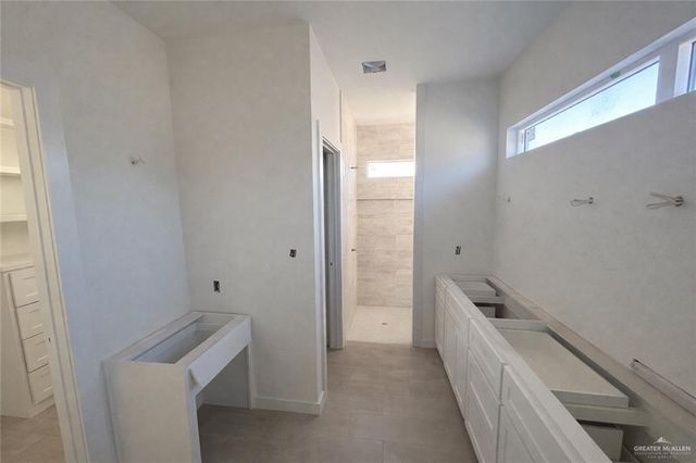 2813 N Alyna Avenue, Edinburg, TX 78541