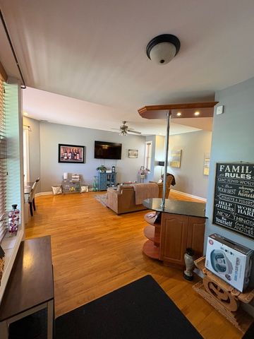 6435 S Kenwood Avenue 3S, Chicago, IL 60637