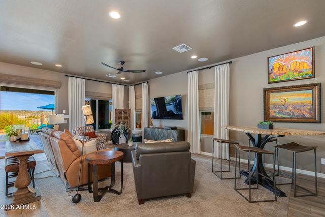 4161 FENCE POST Way, Wickenburg, AZ 85390