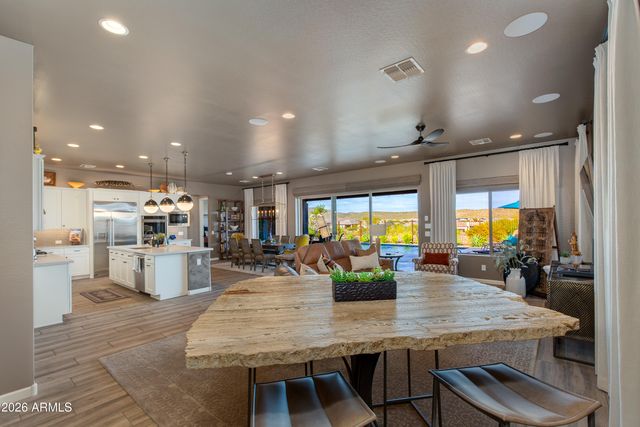 4161 FENCE POST Way, Wickenburg, AZ 85390