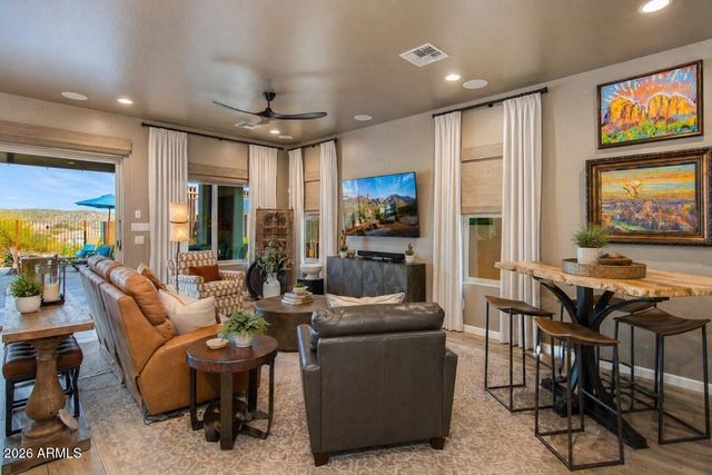 4161 FENCE POST Way, Wickenburg, AZ 85390