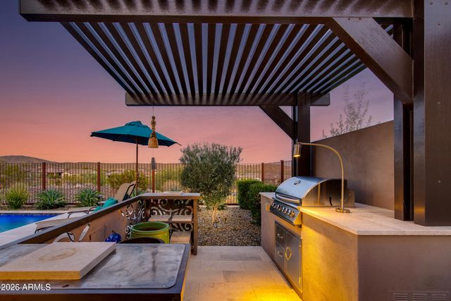 4161 FENCE POST Way, Wickenburg, AZ 85390