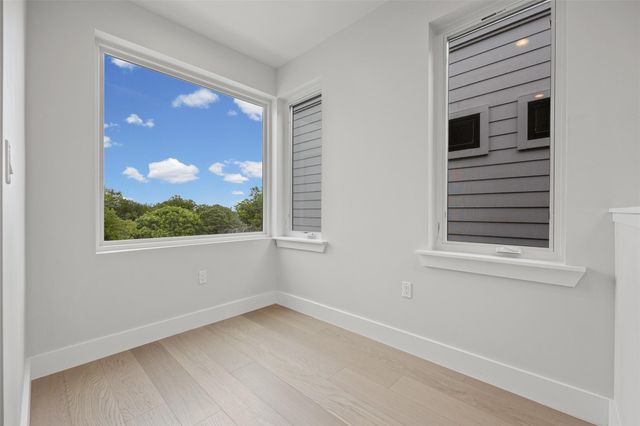 100 W Odell ST 2, Austin, TX 78752