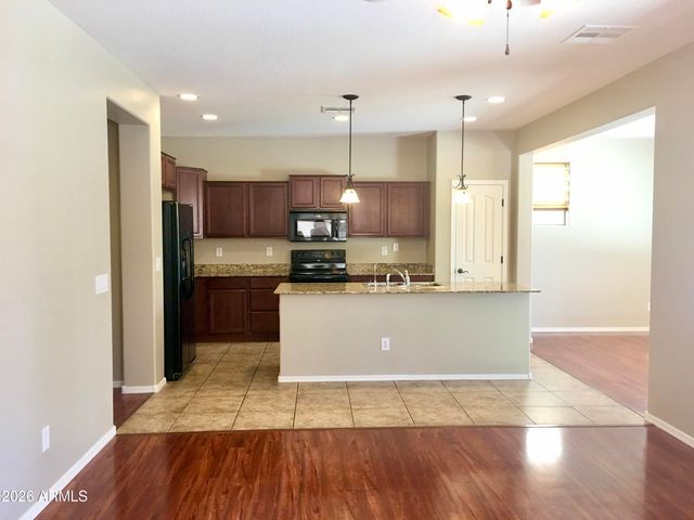 3271 E CARLA VISTA Drive, Gilbert, AZ 85295