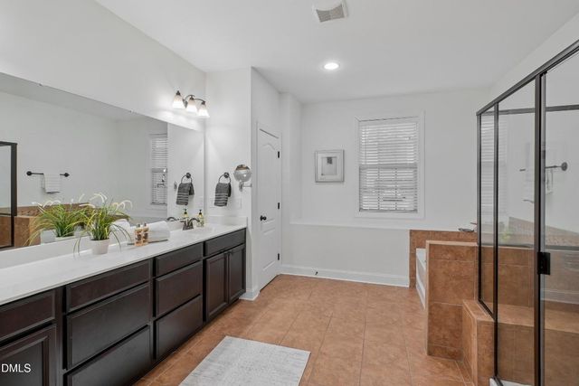 109 Highland Mist Circle, Apex, NC 27539