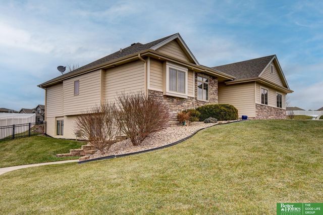 12647 S 80 Street, Papillion, NE 68046